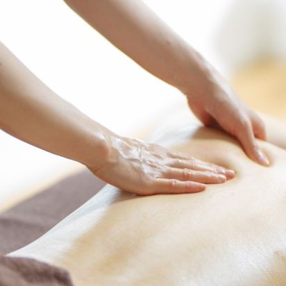 東洋医学を用いたオイルリンパマッサージなどボディケアまでお悩みに応じたメゾットを取り揃えております